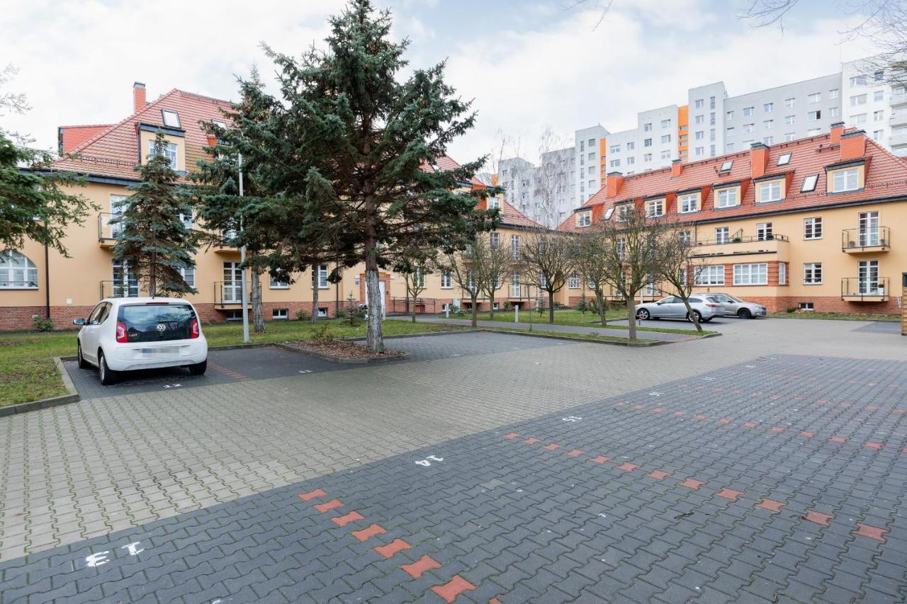 Apartamenty Biala Mewa By Renters Свиноуйсьце Экстерьер фото