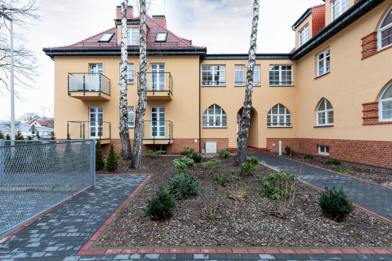 Apartamenty Biala Mewa By Renters Свиноуйсьце Экстерьер фото